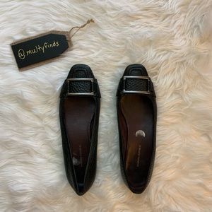 Banana Republic flats